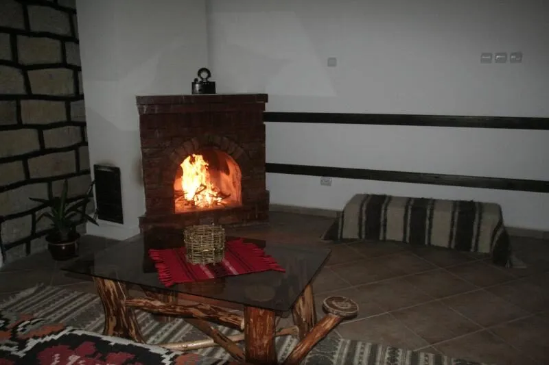 How is the cabin 8