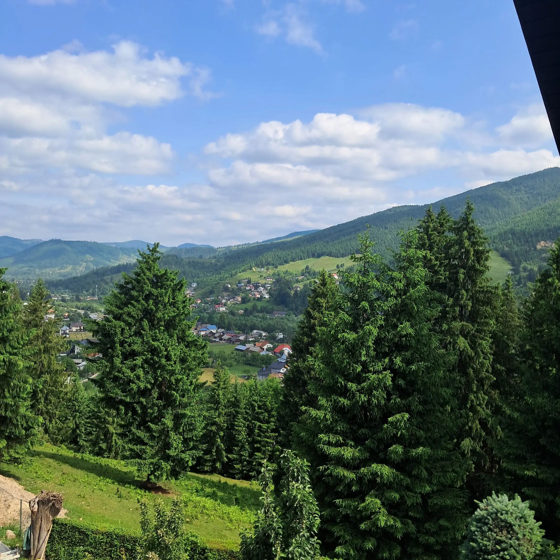 Peisaje din împrejurimi 10